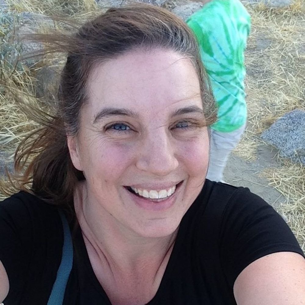 Meet your Posher, April